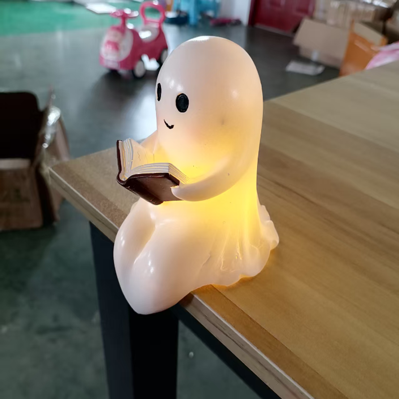 New Cute Ghost Reading Book La - Art Craft Books recensie en prijs